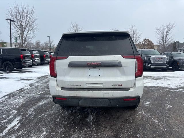 Used 2024 GMC Yukon AT4 w/ Technology Package image 5