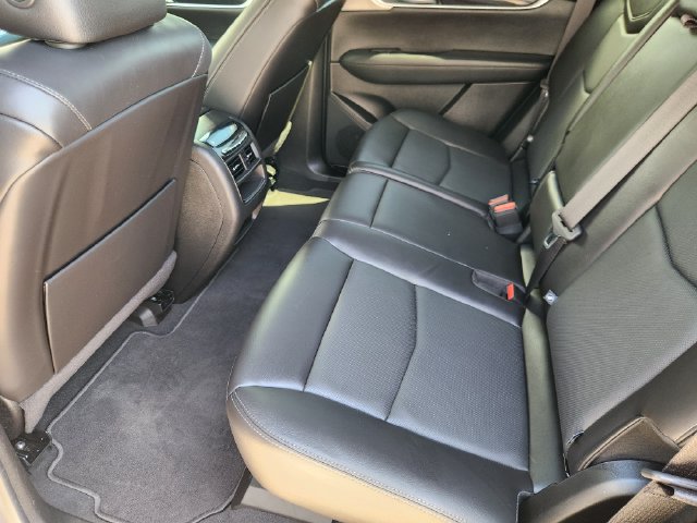 Used 2023 Cadillac XT5 Premium Luxury FWD image 31