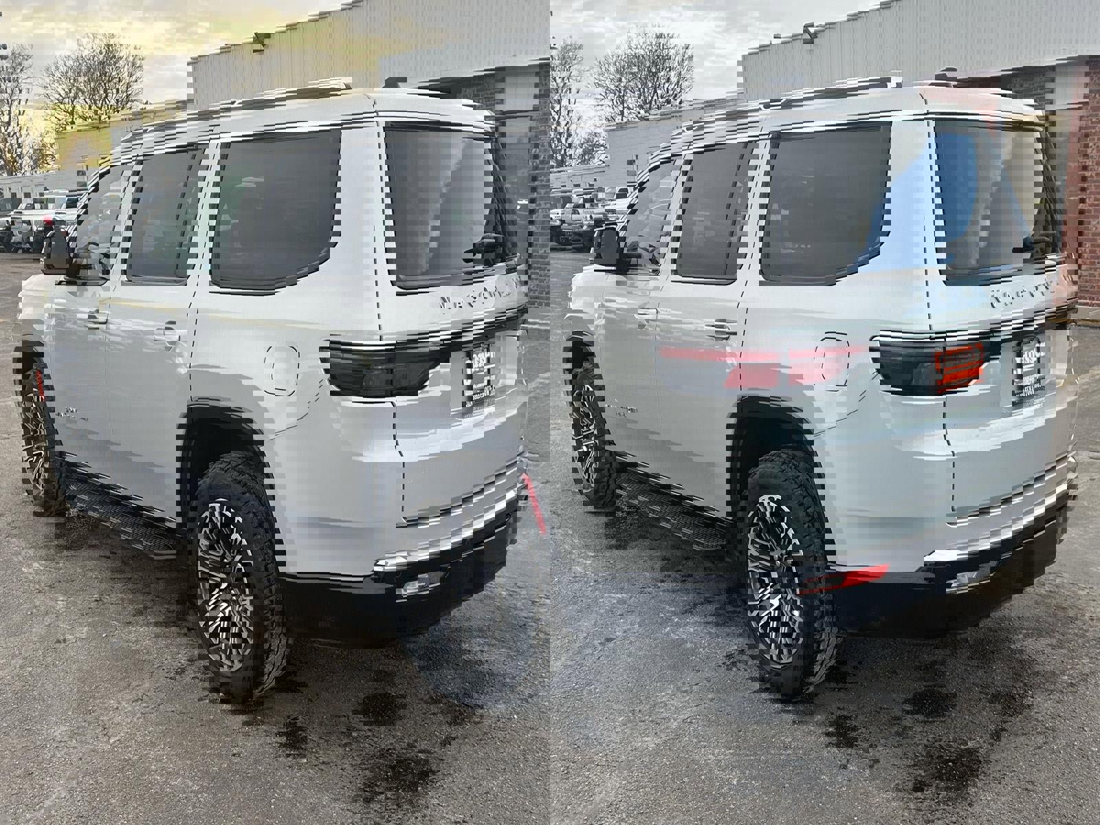 Used 2024 Jeep Wagoneer Series II w/ Flexible Seating Group image 2