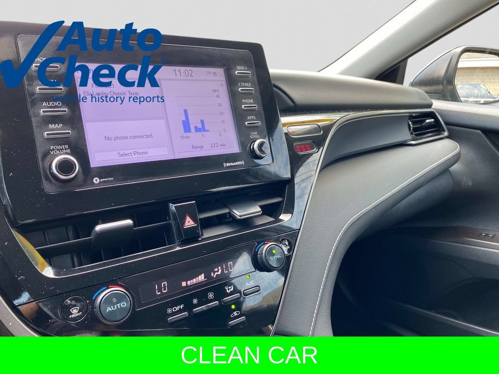 Used 2022 Toyota Camry SE FWD image 30