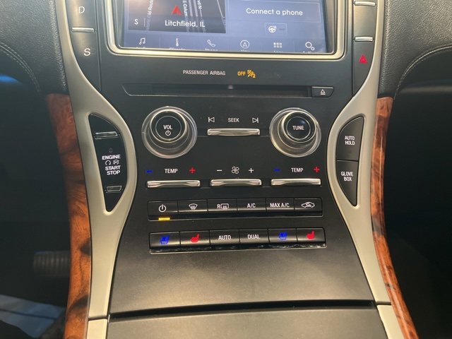 Used 2019 Lincoln Nautilus Reserve image 21