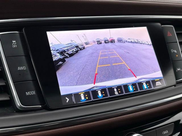 Used 2020 Buick Enclave Avenir w/ Avenir Technology Package image 38