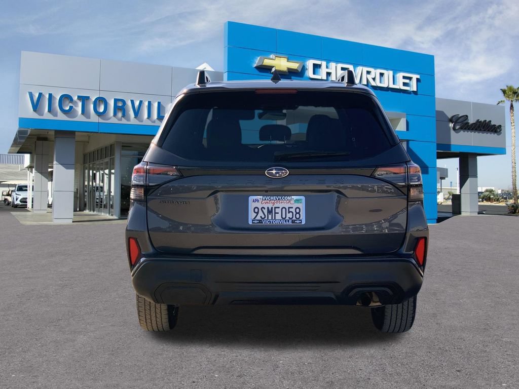 Used 2025 Subaru Forester Premium w/ Convenience Package #1 AWD/4WD image 12