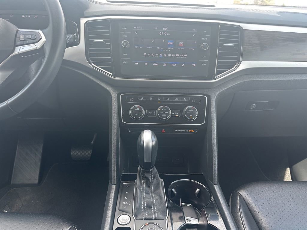 Used 2022 Volkswagen Atlas SE AWD/4WD image 19