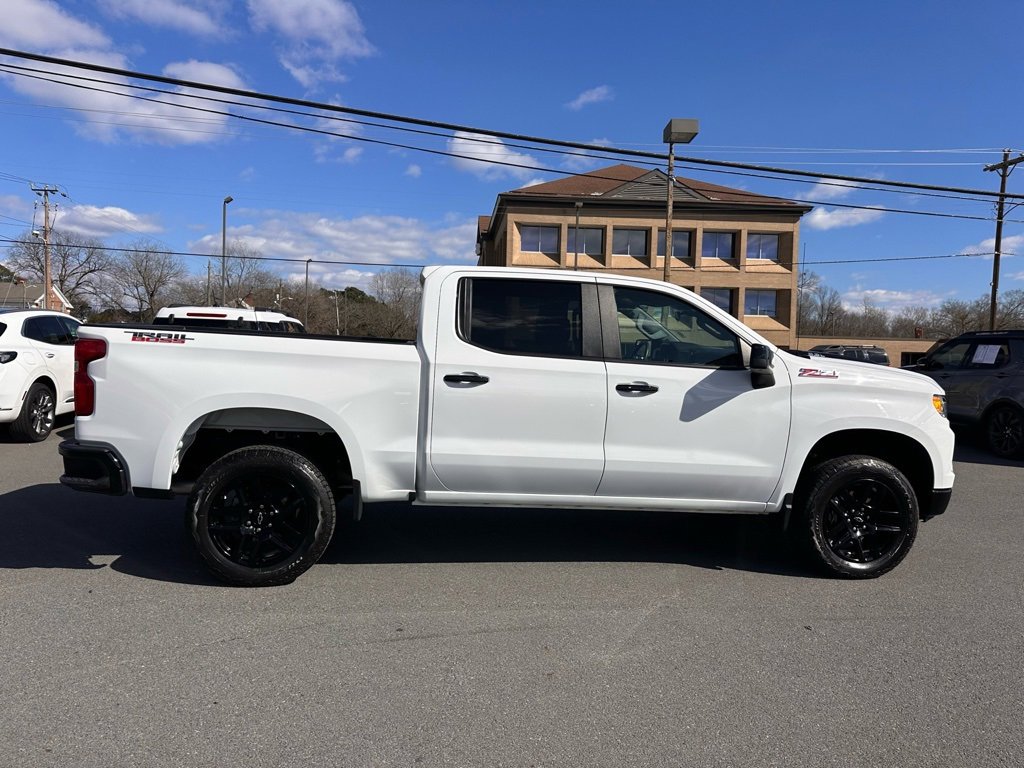 Used 2023 Chevrolet Silverado 1500 LT Trail Boss image 10