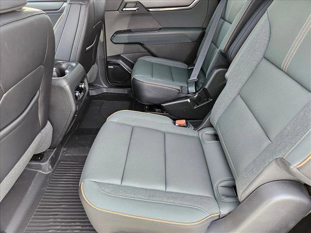 New 2026 GMC Acadia AT4 w/ Super Cruise Package image 16