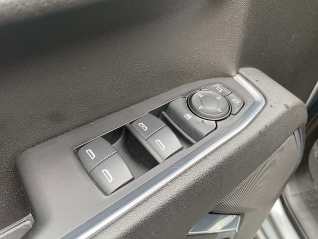 Used 2023 Chevrolet Silverado 1500 LT AWD/4WD image 13