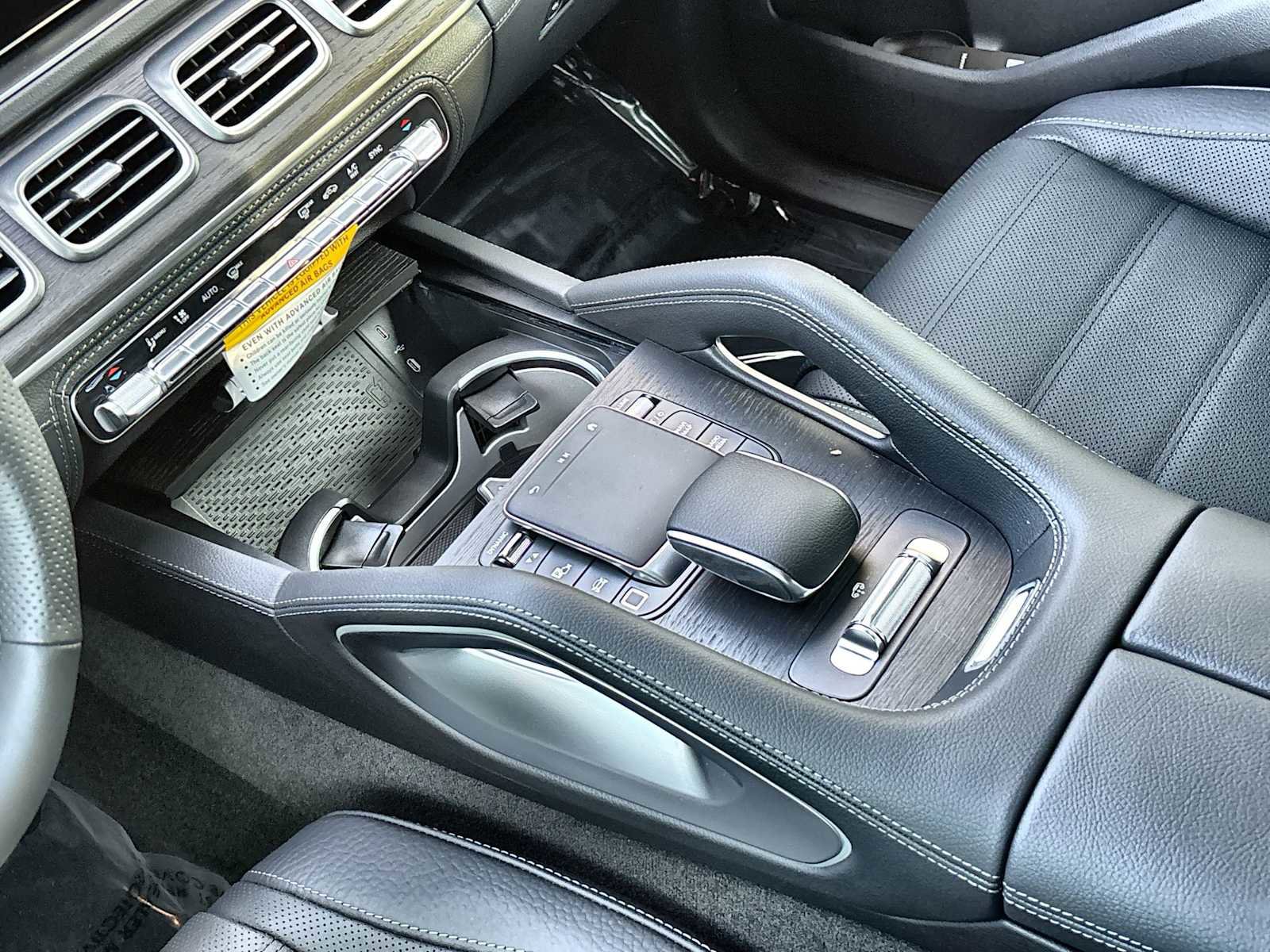 New 2026 Mercedes-Benz GLS 580 4MATIC image 22