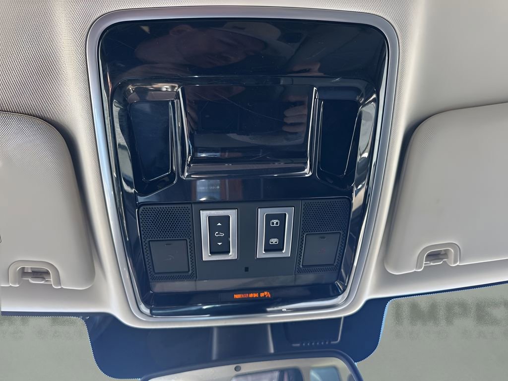 Used 2016 Land Rover Range Rover HSE image 23