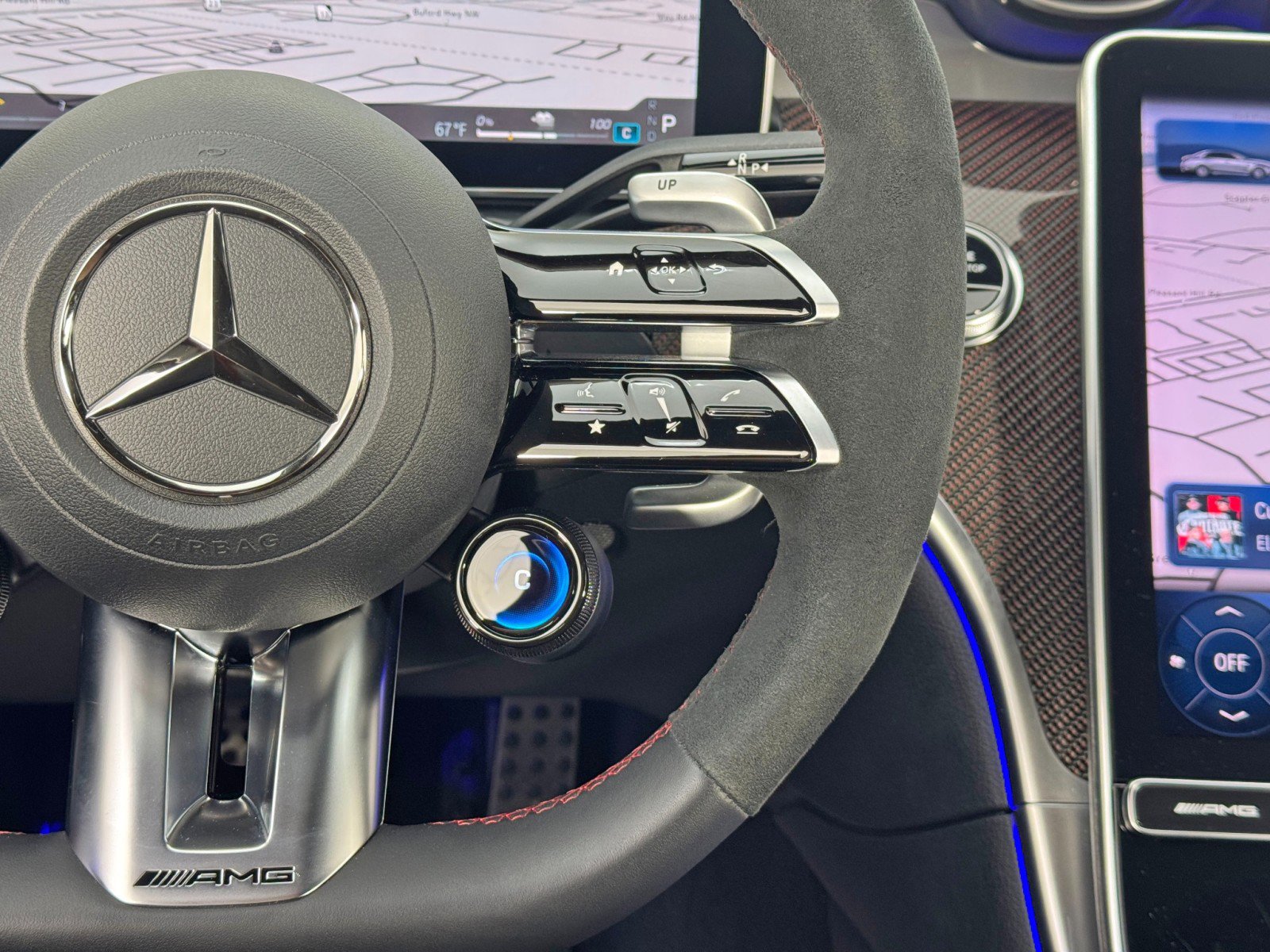 Used 2024 Mercedes-Benz C 63 AMG S image 28