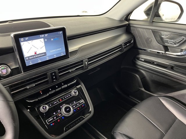 Used 2022 Lincoln Corsair AWD w/ Equipment Group 101A image 34