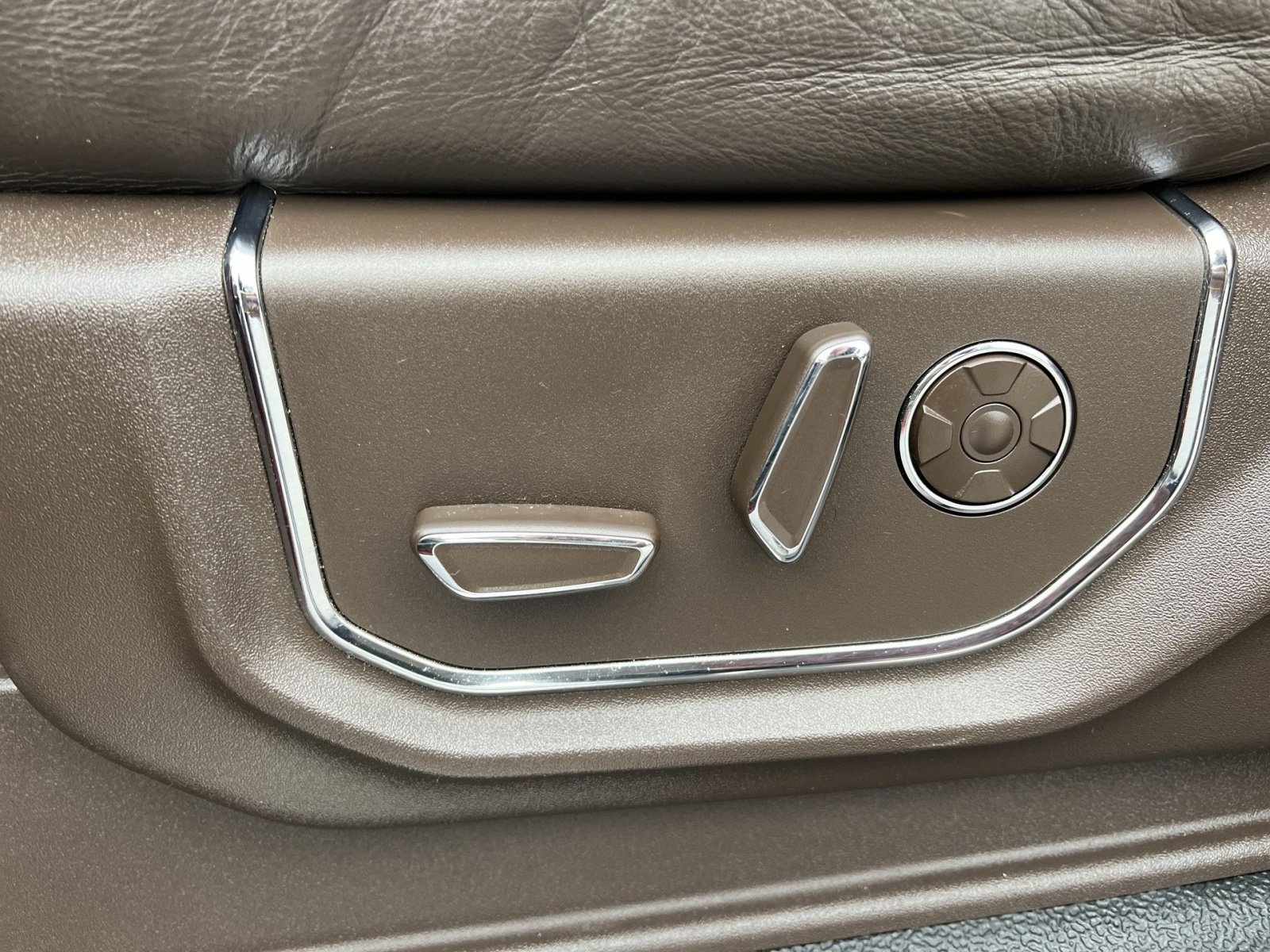 Used 2017 Ford F450 King Ranch w/ King Ranch Ultimate Package image 14