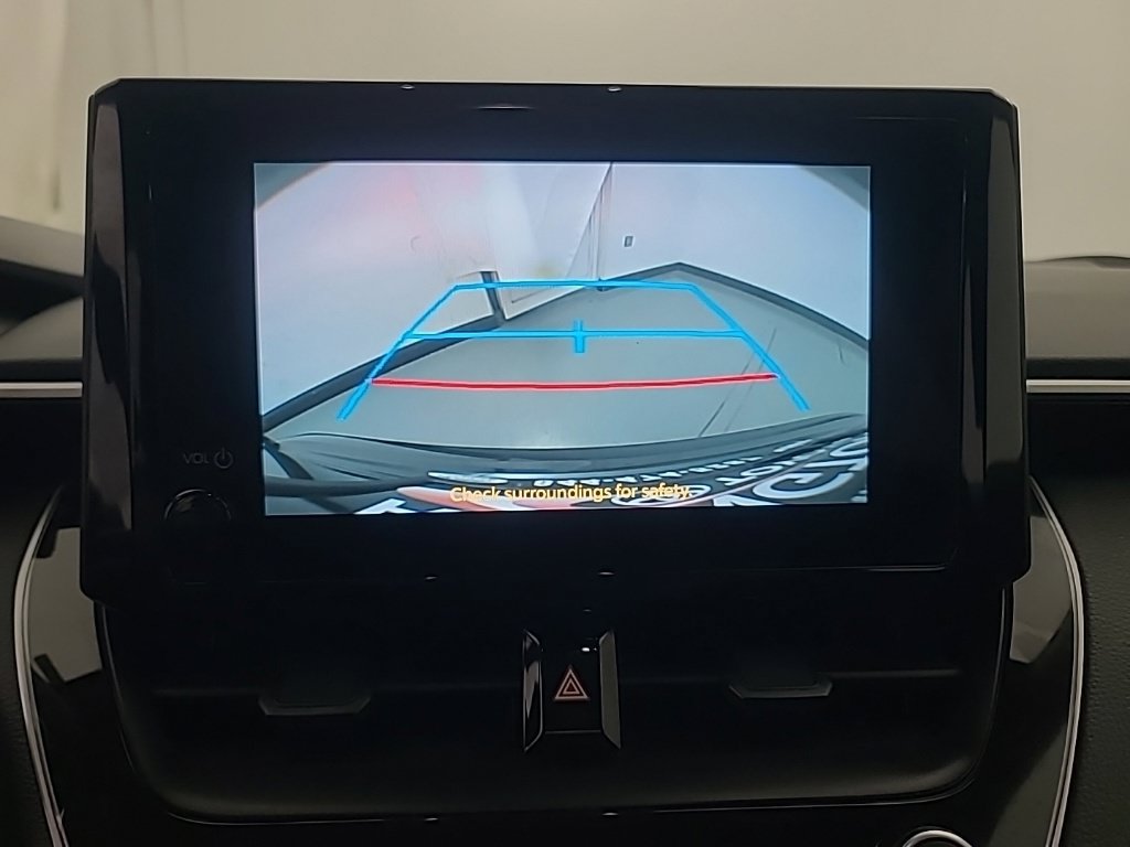 Used 2026 Toyota Corolla LE FWD image 33