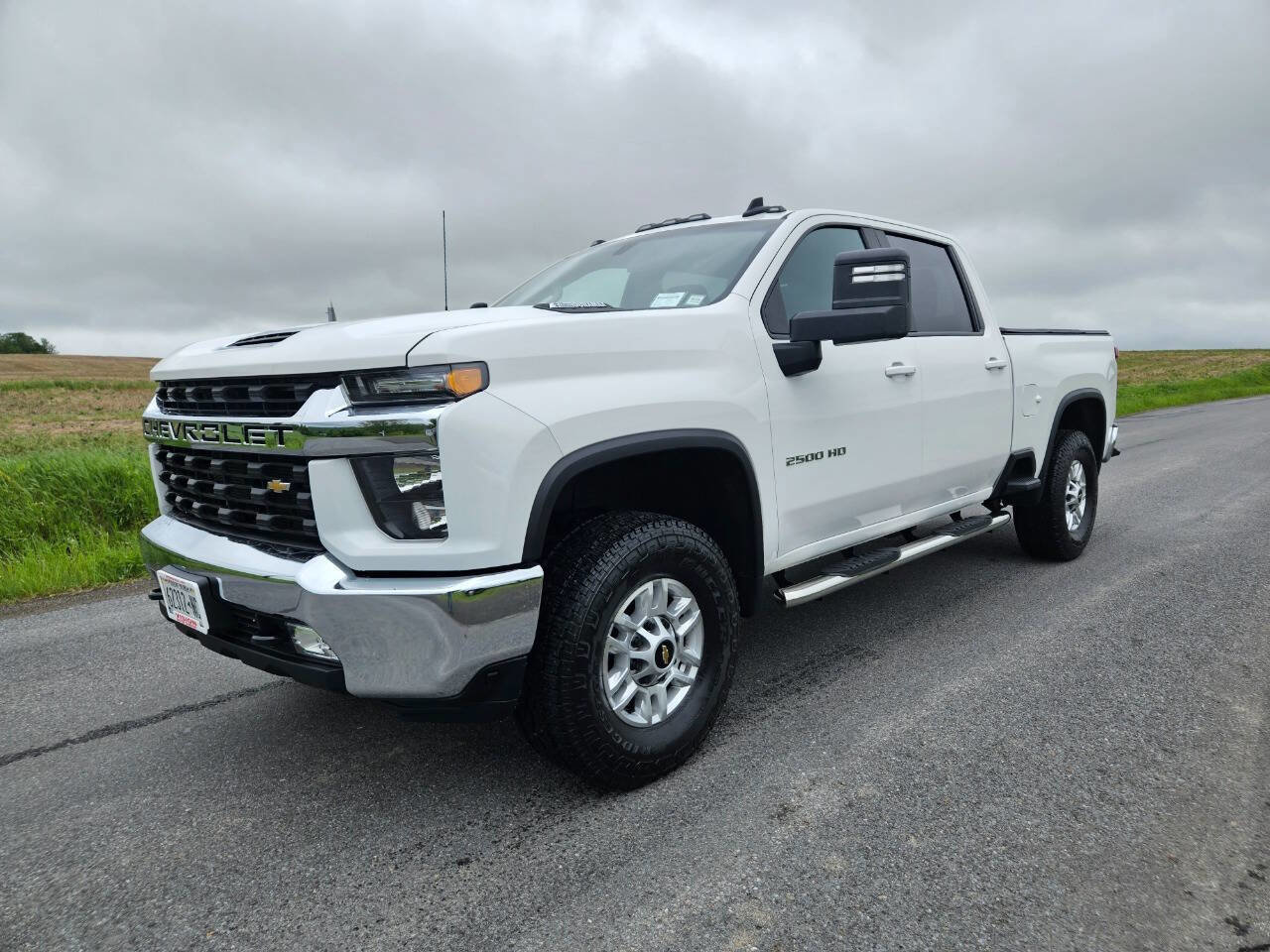 Used 2022 Chevrolet Silverado 2500 LT w/ Convenience Package image 1