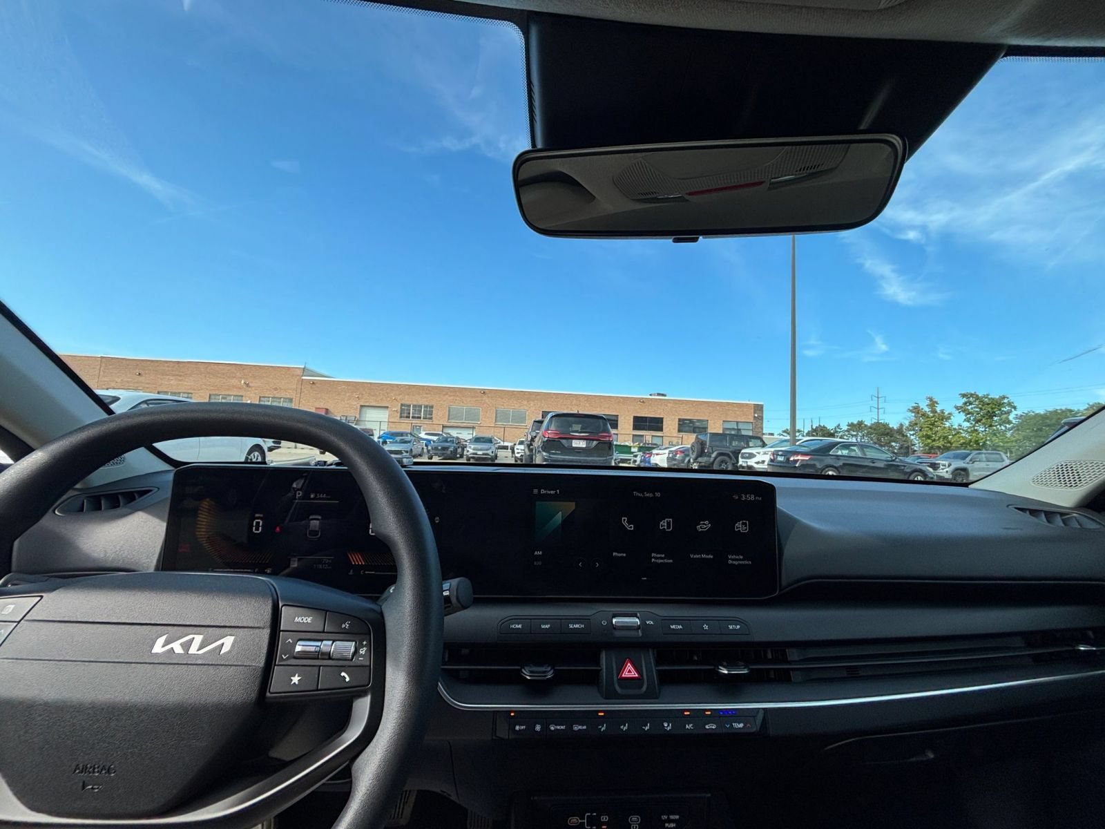 Used 2026 Kia K4 FWD image 30