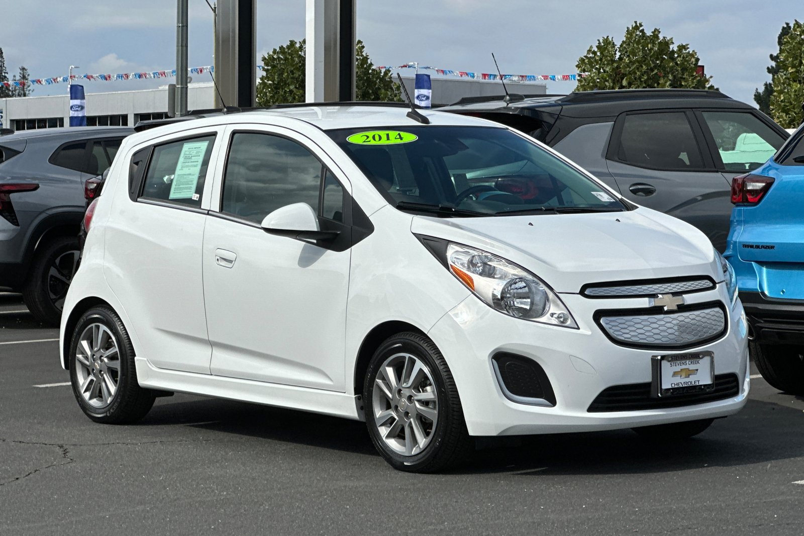 Used 2014 Chevrolet Spark LT FWD image 2