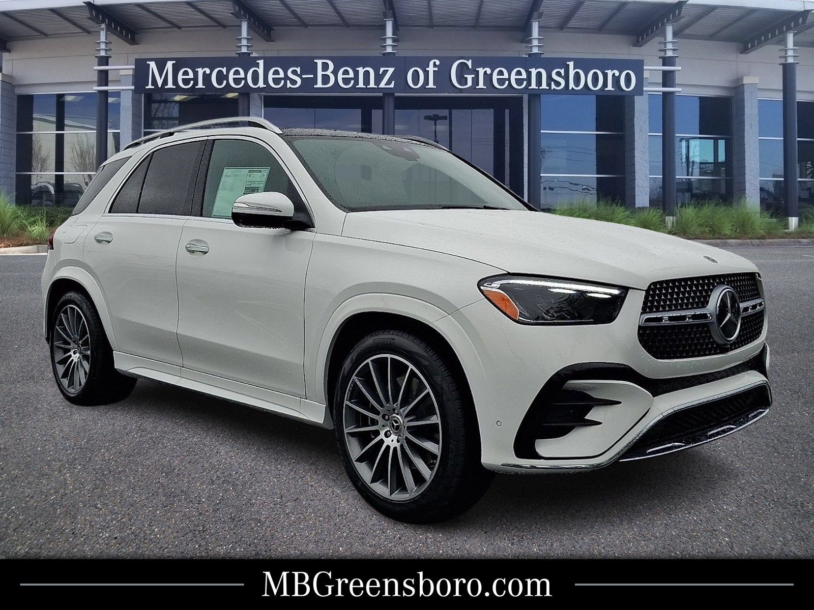 New 2026 Mercedes-Benz GLE 350 4MATIC image 1