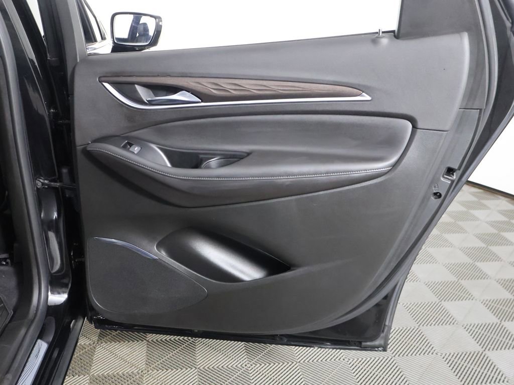Used 2023 Buick Enclave Avenir w/ Trailering Package, 5000 lbs. AWD/4WD image 32