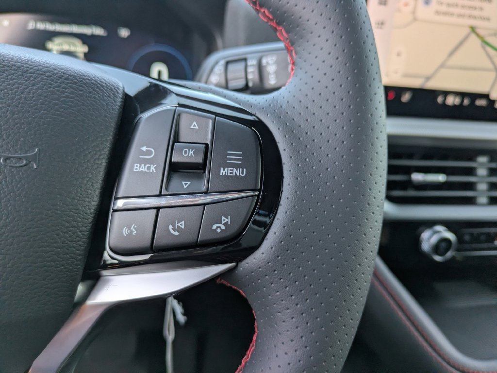 New 2026 Ford Explorer ST-Line w/ Premium Package RWD image 33