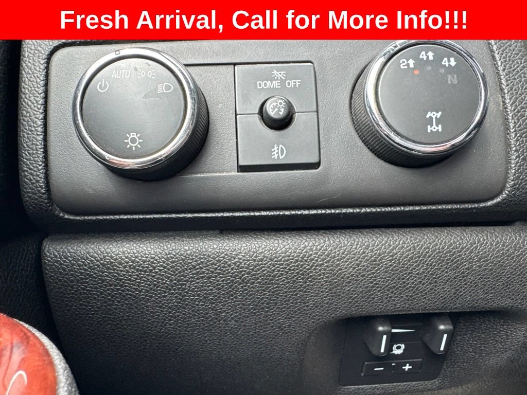 Used 2011 Chevrolet Silverado 2500 LTZ w/ LTZ Plus Package AWD/4WD image 18