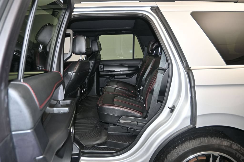 Used 2019 Ford Expedition Limited w/ Equipment Group 303A RWD image 23