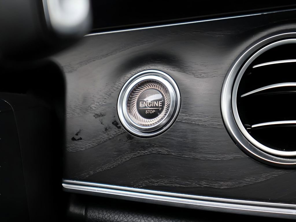 Used 2018 Mercedes-Benz E 43 AMG 4MATIC Sedan w/ Premium 2 Package image 29