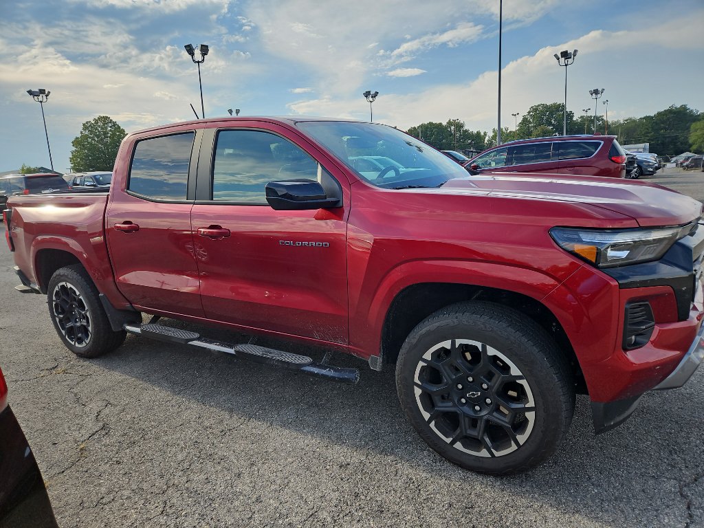 Used 2026 Chevrolet Colorado Z71 w/ Z71 Convenience Package 2