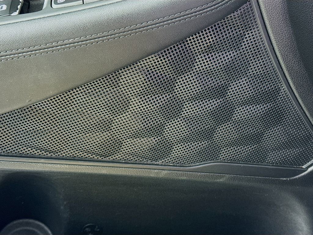 Used 2019 Hyundai Santa Fe SE image 18