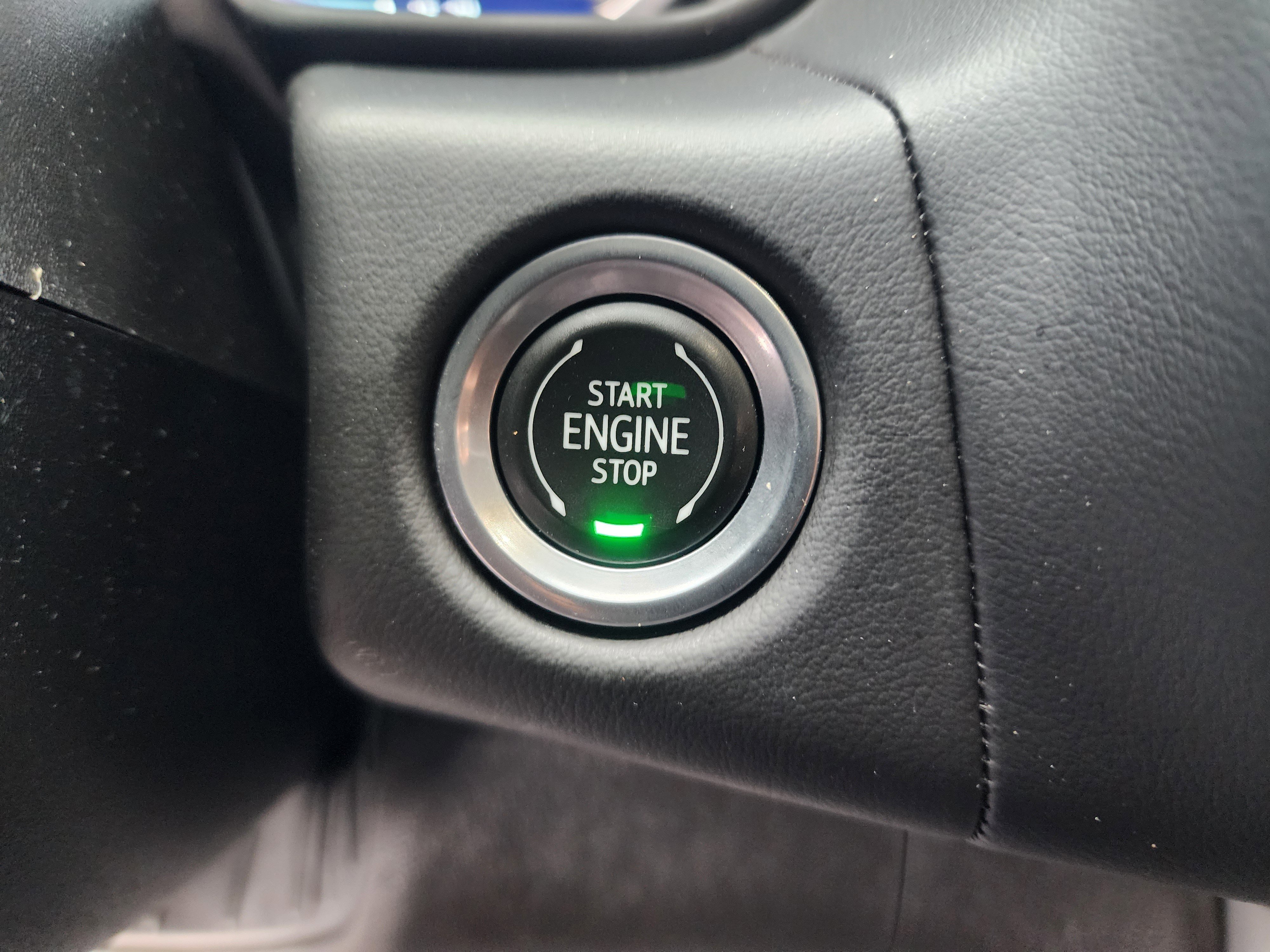 Used 2023 Chevrolet Tahoe Z71 w/ Off-Road Capability Package image 32