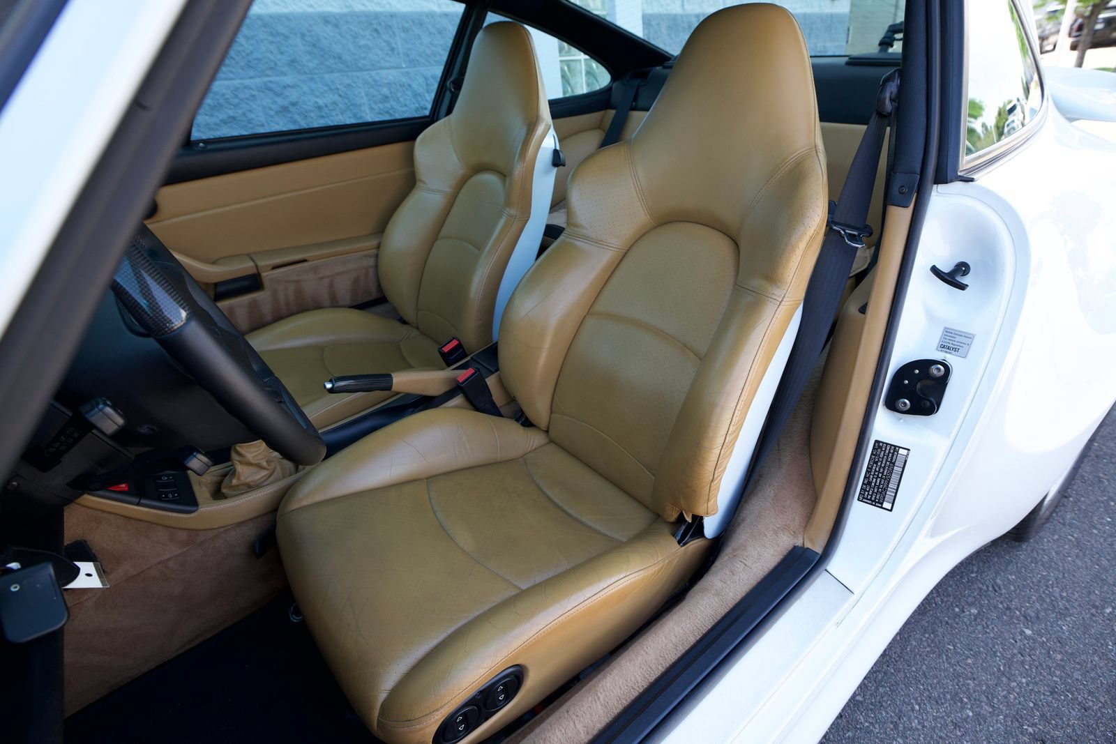 Used 1997 Porsche 911 Turbo AWD/4WD image 19