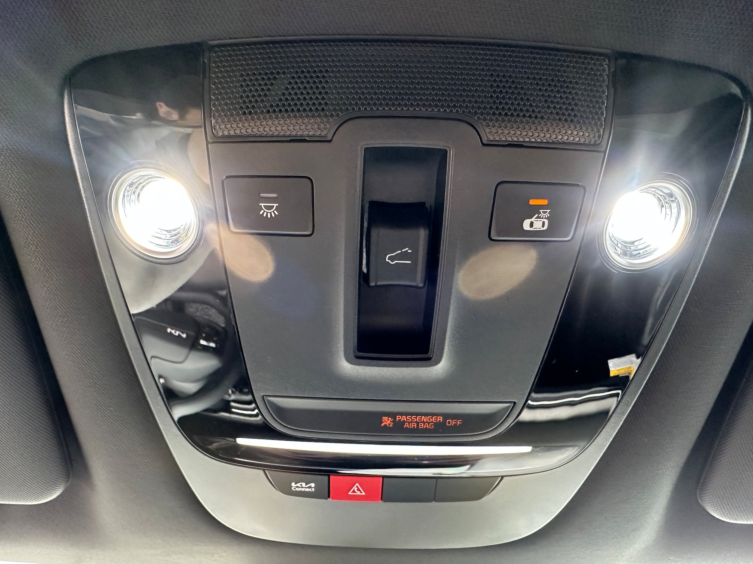 New 2026 Kia Sportage X-Line w/ X-Line Premium Package AWD/4WD image 36