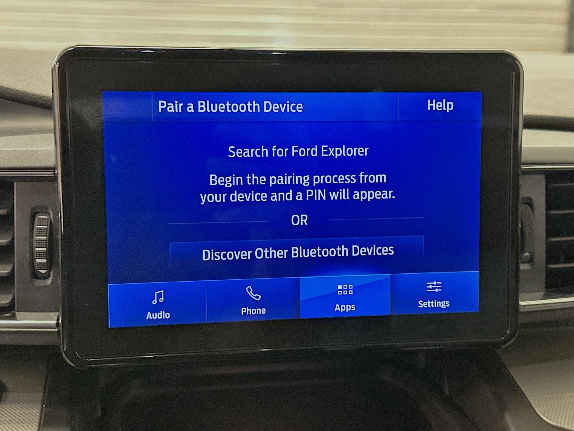 Used 2020 Ford Explorer XLT w/ Equipment Group 202A image 22