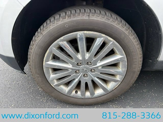 Used 2015 Lincoln MKX AWD w/ Equipment Group 101A image 12