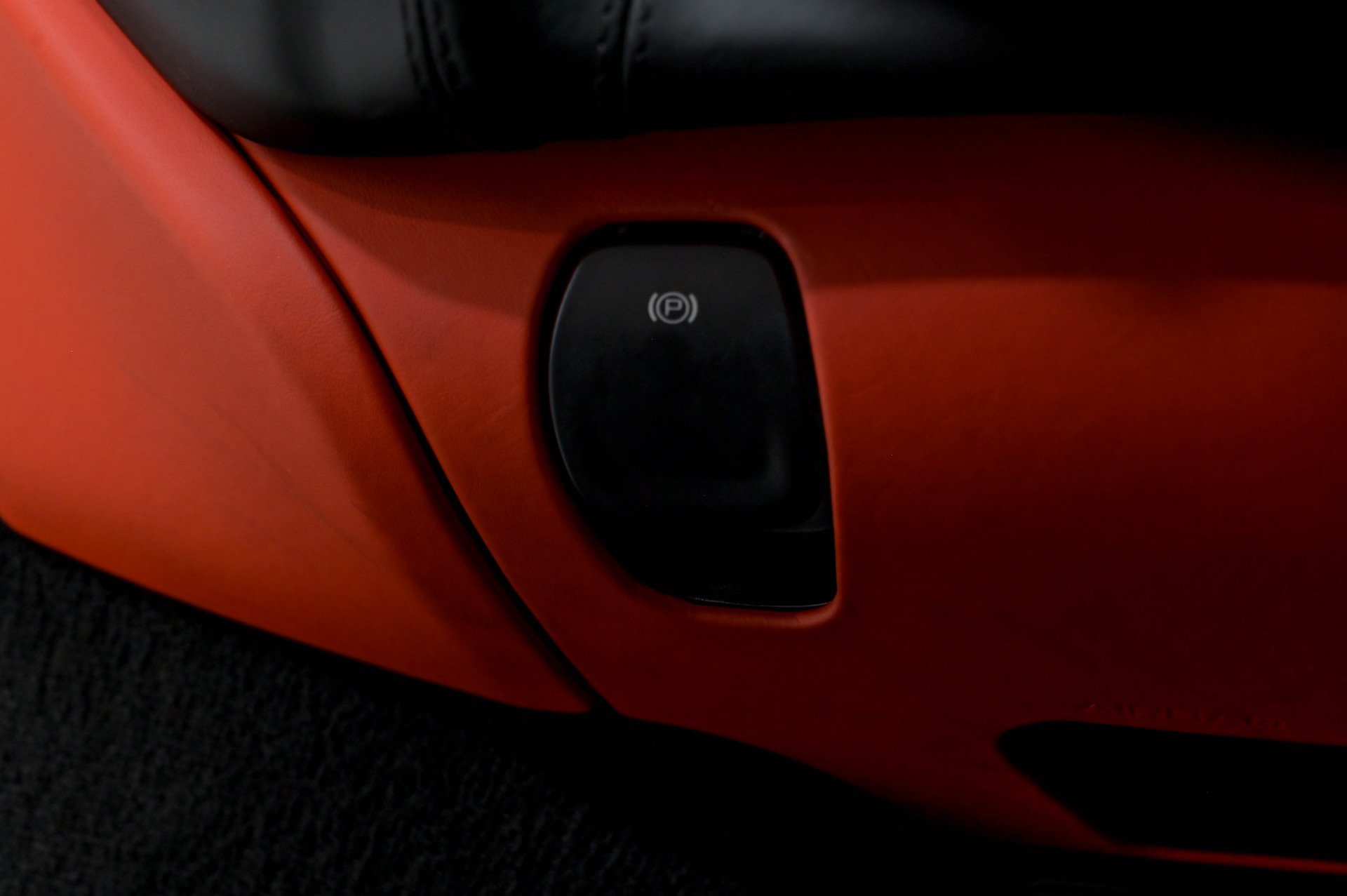 Used 2019 McLaren 600LT RWD image 66