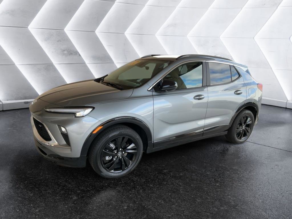 Used 2024 Buick Encore GX Sport Touring w/ Black Roof Package image 2