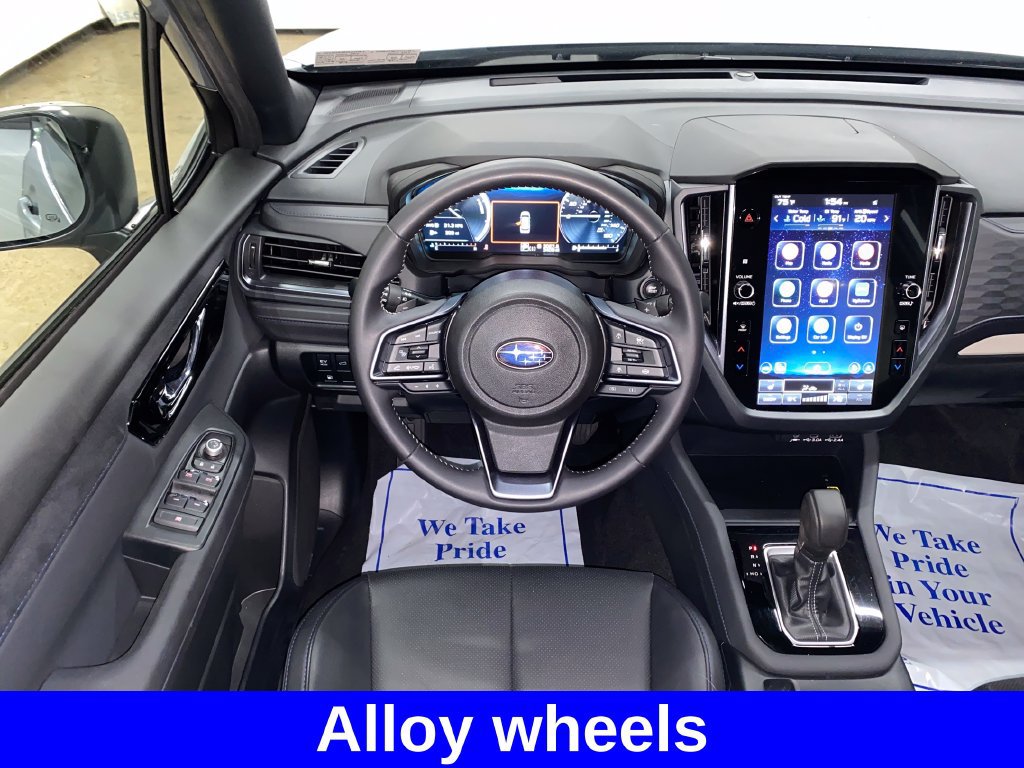 Used 2025 Subaru Forester Limited AWD/4WD image 29
