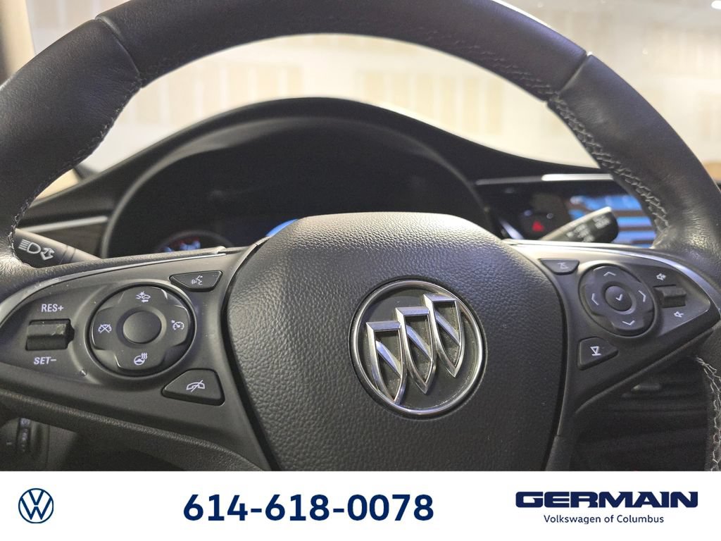 Used 2020 Buick Envision Premium AWD/4WD image 23
