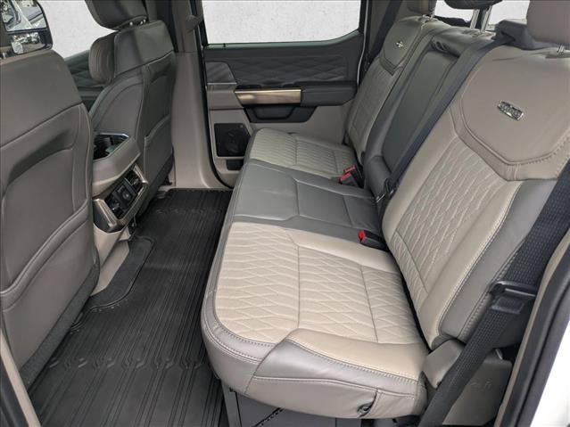 Used 2025 Ford F450 Platinum w/ Platinum Plus Package AWD/4WD image 17