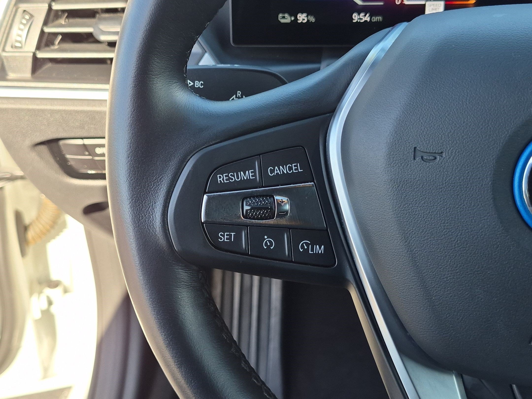 Certified 2023 BMW i4 eDrive40 w/ Premium Package RWD image 19