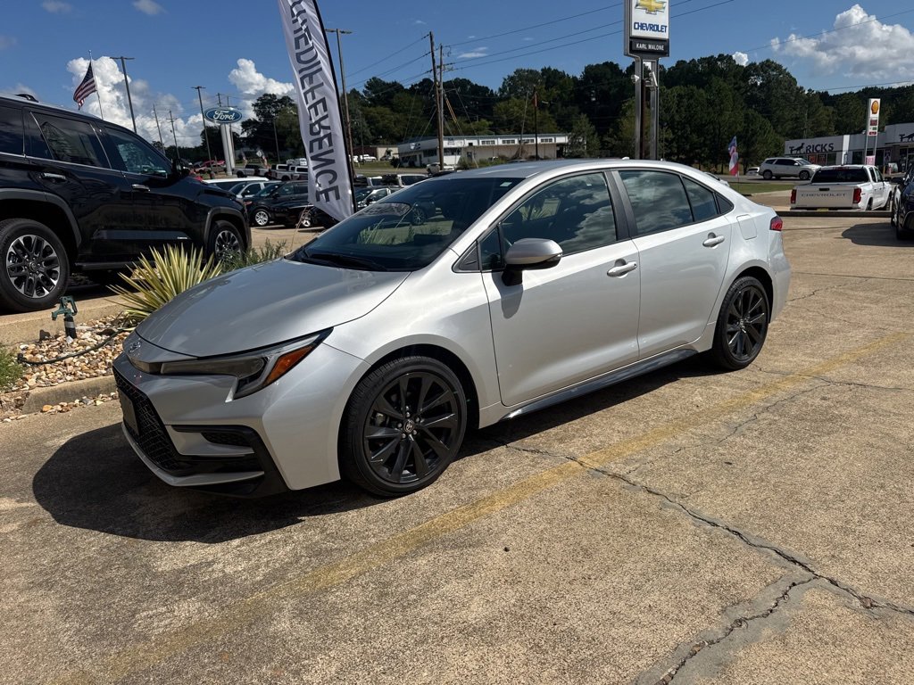 Used 2024 Toyota Corolla SE