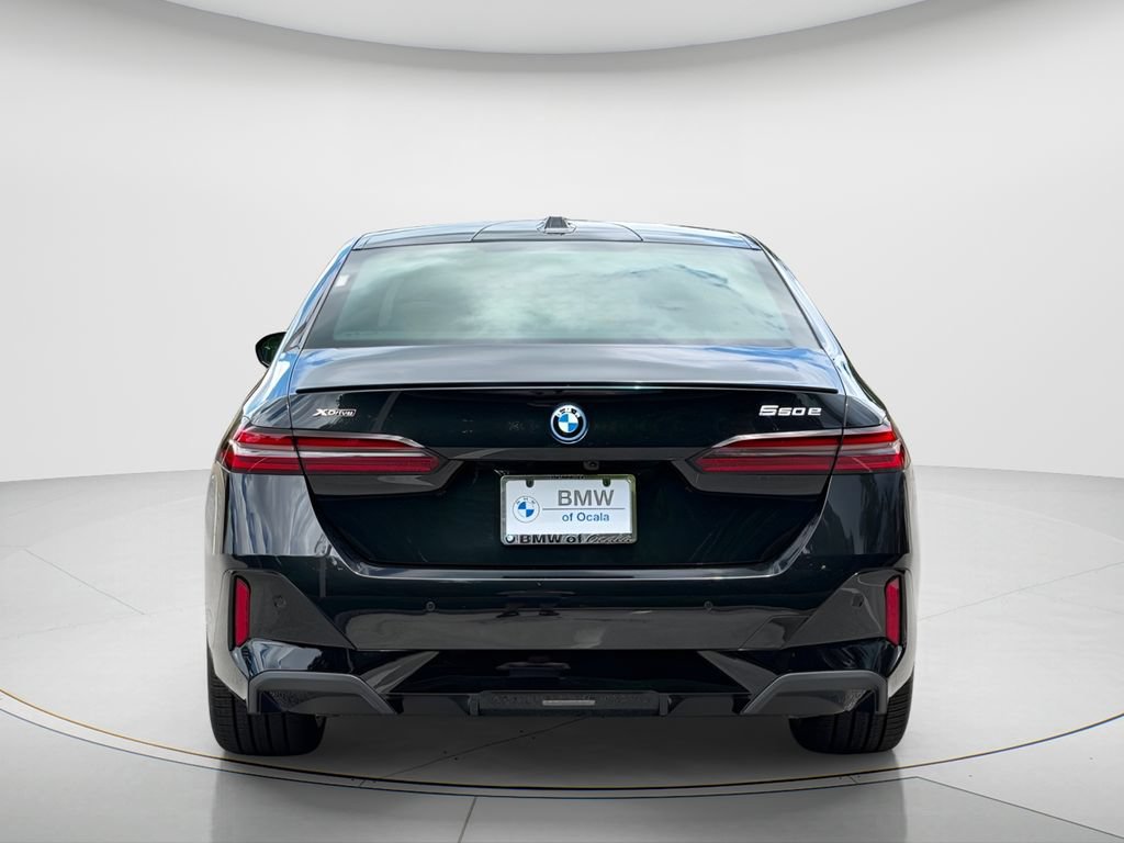 New 2027 BMW 550e xDrive w/ Premium Package AWD/4WD image 6