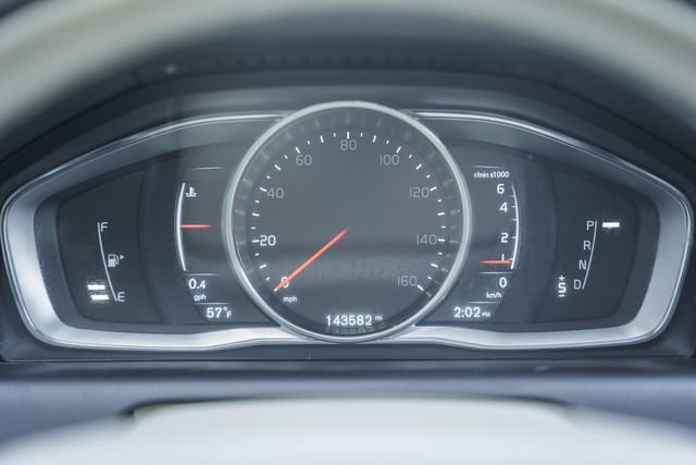 Used 2015 Volvo XC60 T6 w/ Proximity Package image 46