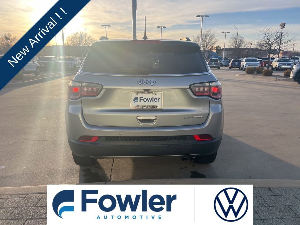 Used 2018 Jeep Compass Limited w/ Navigation Group image 3