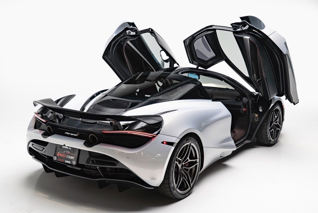 Used 2018 McLaren 720S Performance image 10