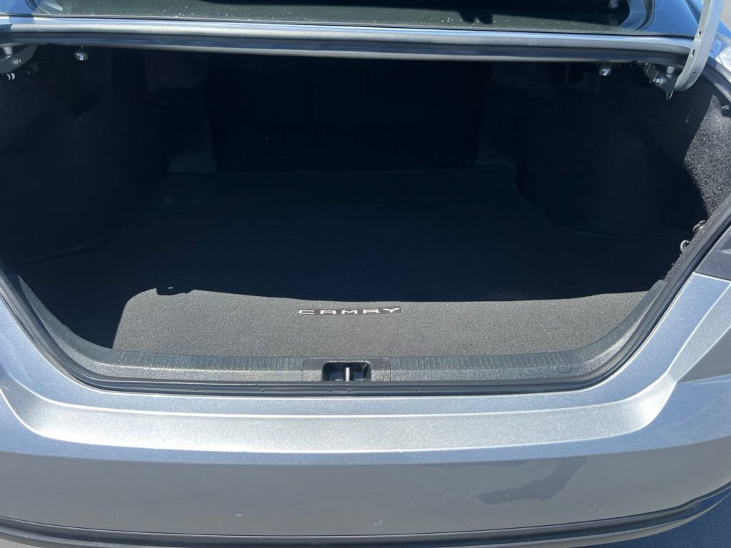 Used 2025 Toyota Camry LE FWD image 51