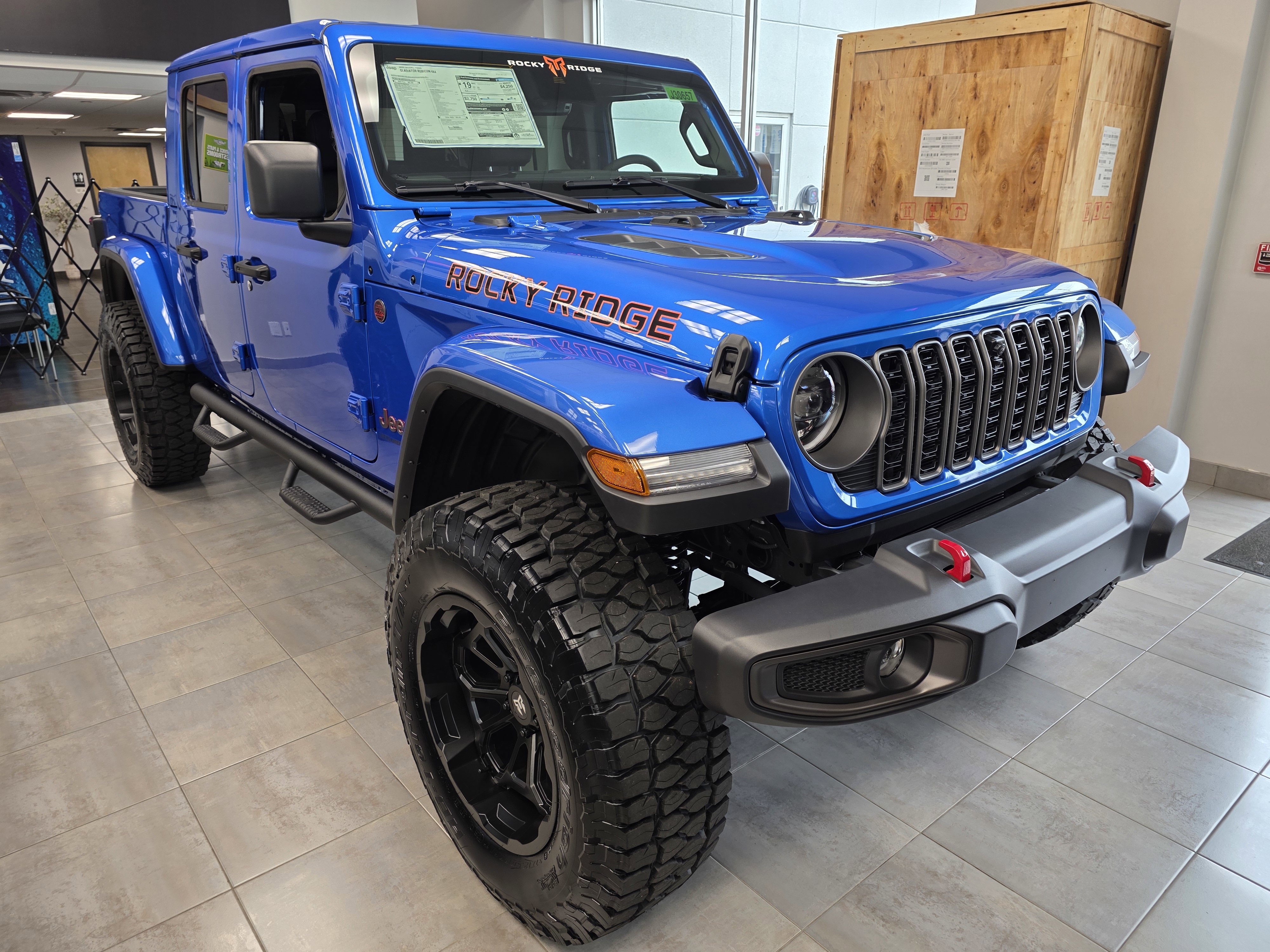 New 2025 Jeep Gladiator Rubicon w/ Convenience Group