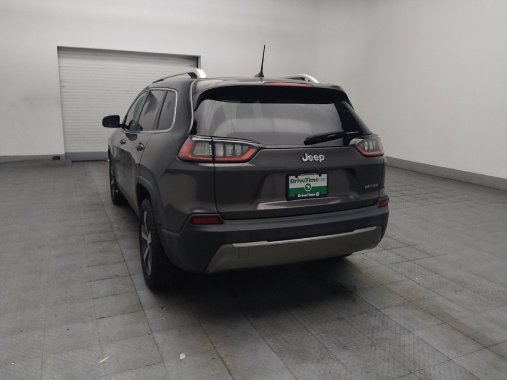 Used 2019 Jeep Cherokee Limited FWD image 5