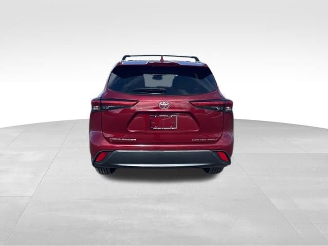 Used 2020 Toyota Highlander Limited image 4