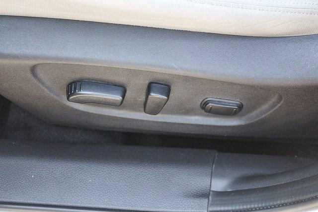 Used 2018 Nissan Rogue Sport SV image 29