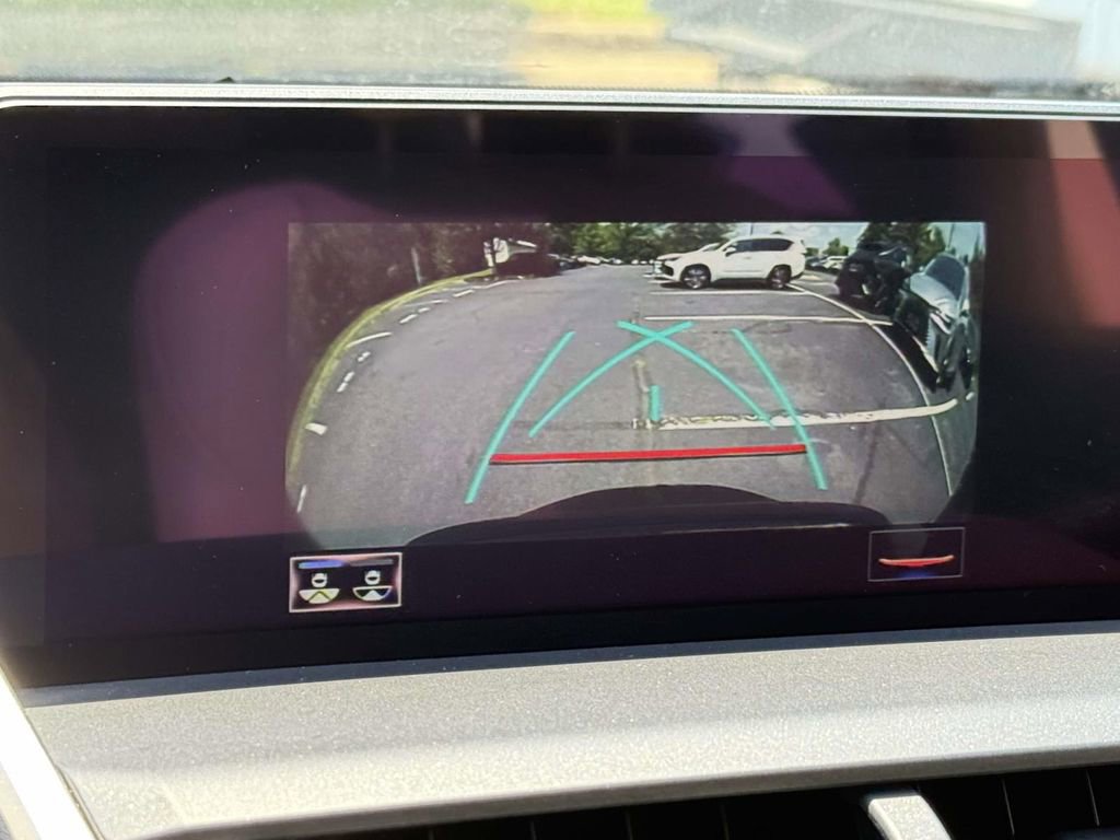 Used 2018 Lexus NX 300h AWD w/ Premium Package image 11